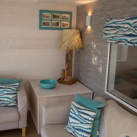 Apartment Under The Waves *